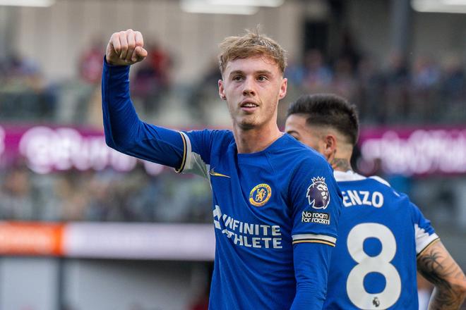 德转评年度最佳阵容：姆巴佩、亚马尔领衔，巴黎3人入选（德转年度最佳阵容出炉：姆巴佩、亚马尔领衔，巴黎三将上榜）