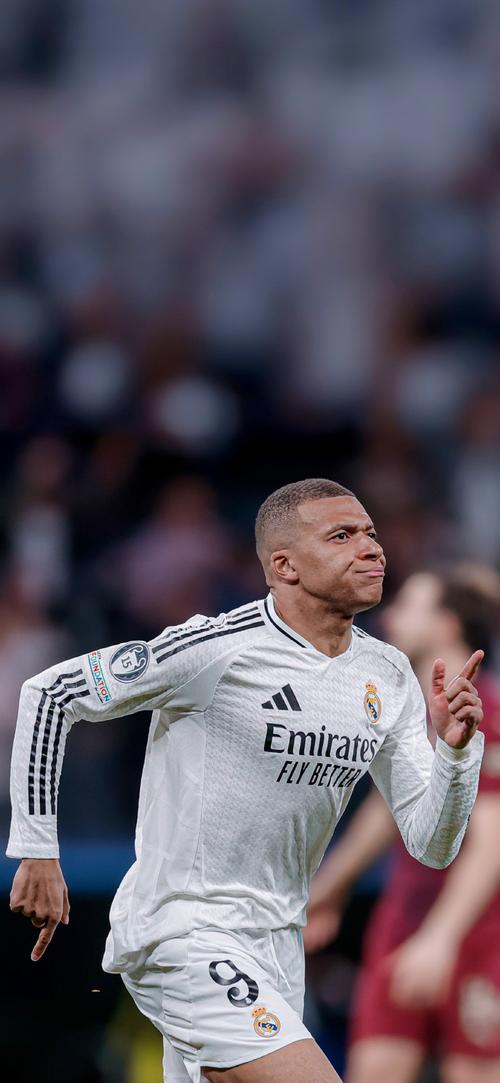 生日快乐：前金球先生帕潘62岁了（昔日金球先生帕潘迎来62岁生日）