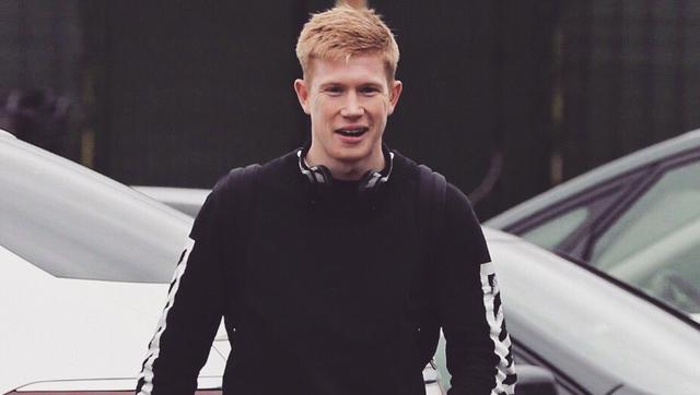 国米迎来6分之战！右路首发奥古弃攻主守，全面遏制对手两核心！（国米迎六分大战：右路首发奥古重防轻攻，全面压制对手双核）