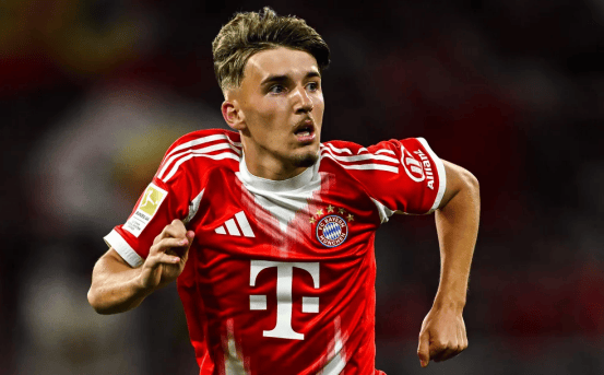 李冰冰再刷新疆雪场 你准备好冲同款雪道了吗（李冰冰重返新疆雪场，同款雪道等你来冲）