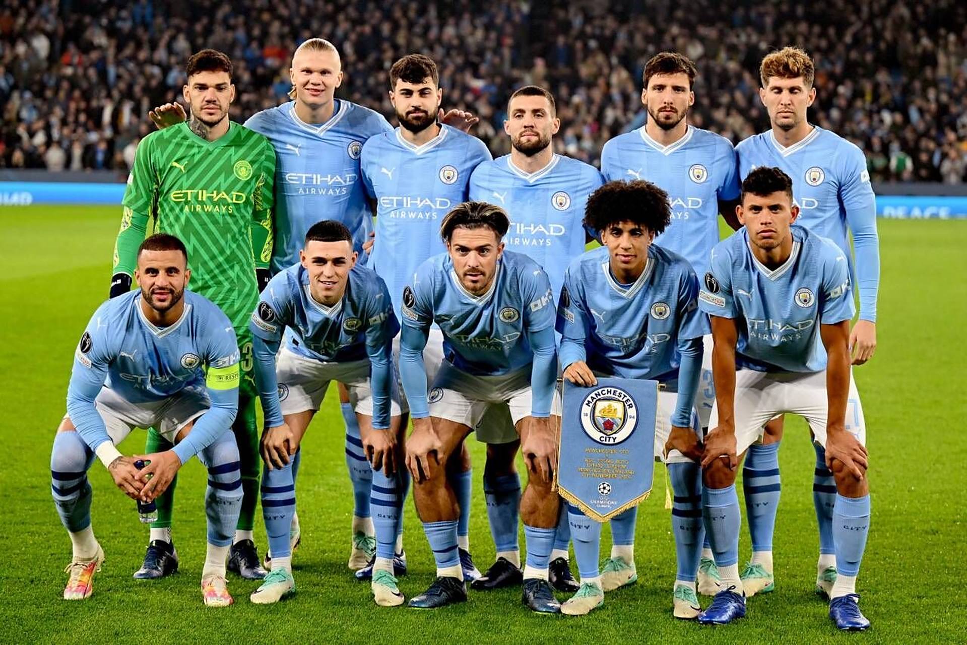 阿森纳欧冠五连胜力克拜仁慕尼黑（阿森纳欧冠豪取五连胜力擒拜仁慕尼黑）