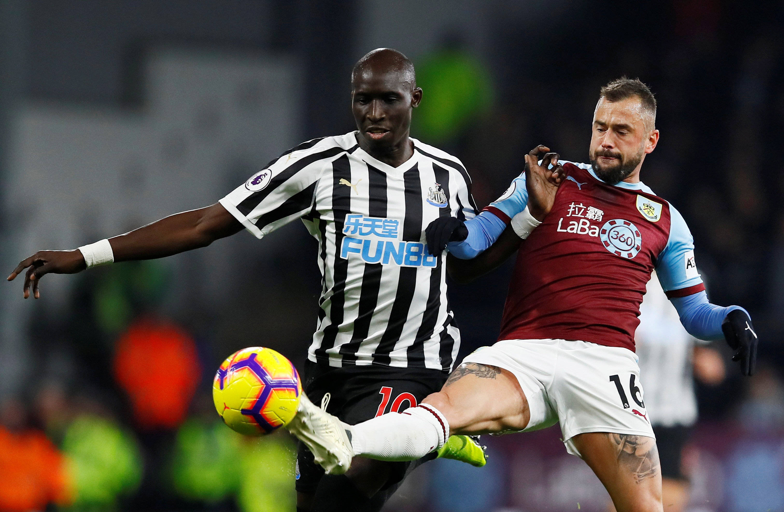 德佬：联赛不应该有中断，国家队比赛导致球员受伤应有赔偿（德佬：反对联赛中断，国家队比赛致伤应予赔偿）