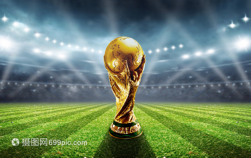 西媒：维尼修斯等核心对阿隆索不满，教练与更衣室发生冷战（西媒曝：维尼修斯等核心不满阿隆索，主帅与更衣室关系陷入冷战）